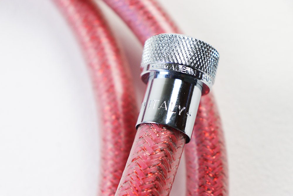 Flessibile doccia antitorsione in PVC- colore rosso - BagnoPro