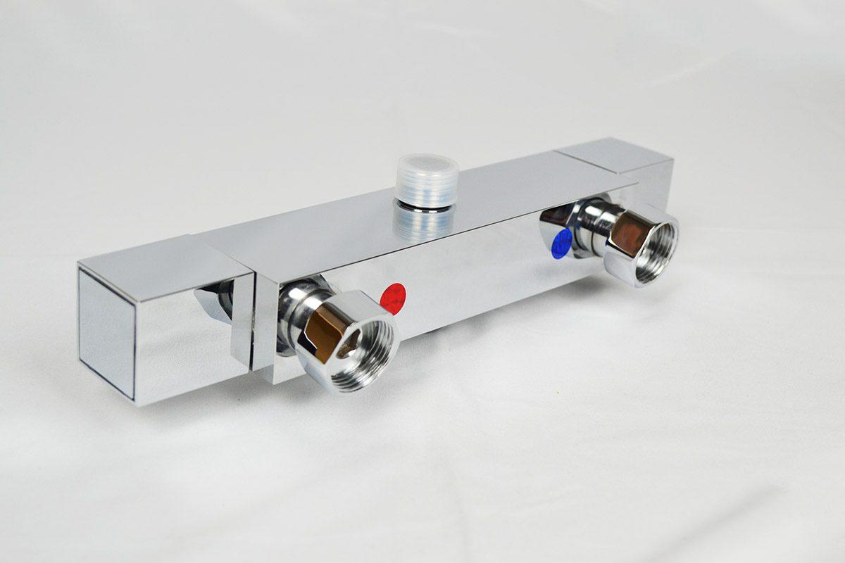 Colonna doccia termostatica DREAM THERMO con soffione quadro e doccia rettangolare - BagnoPro